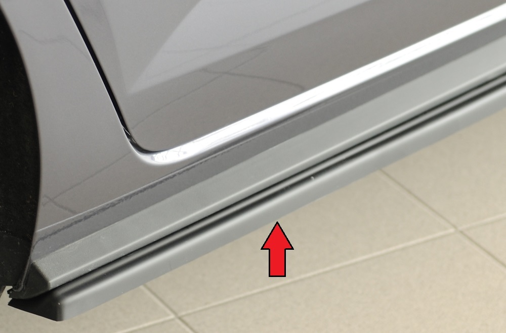 Rieger Seitenschweller rechts ansatz glanz schwarz für VW Polo (AW) R-Line 5-tür. 06.17-05.21 (bis F